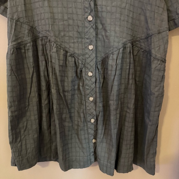 Olive green Button-Up Short Sleeve mini Dress - Picture 2 of 9